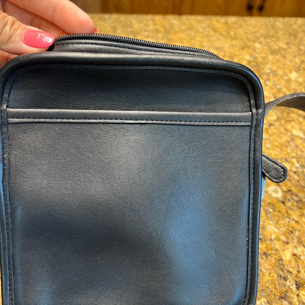 Vintage Coach Camera bag - Picture 2 of 16